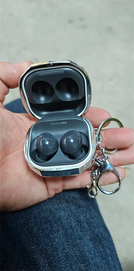 Khách hàng review Tai nghe Bluetooth True Wireless Samsung Galaxy Buds 2 R177N 2