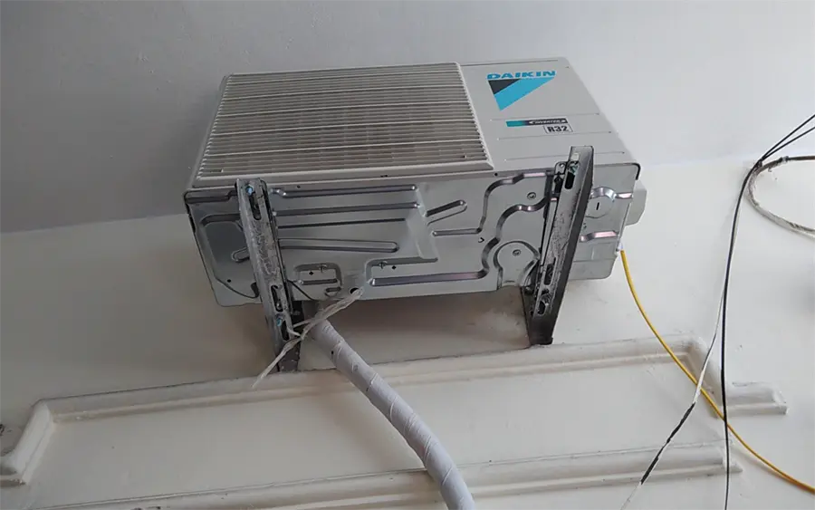 Khách hàng review Máy lạnh Daikin Inverter 1 HP ATKF25XVMV 52