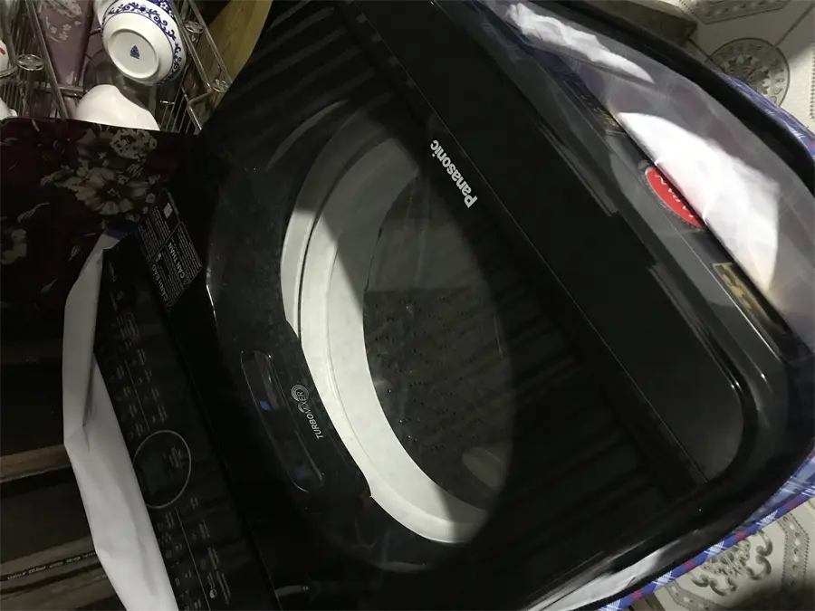 Khách hàng review Máy giặt Panasonic Inverter 9.5 Kg NA-FD95V1BRV 14