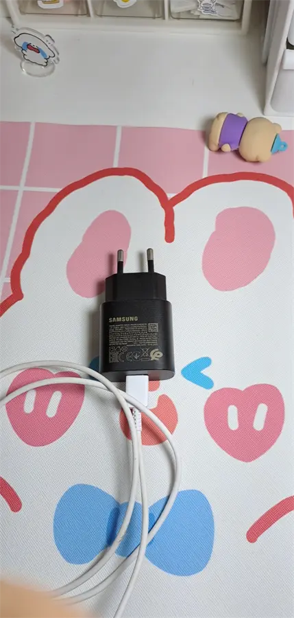 Khách hàng review Sạc nhanh Type-C PD 25W Samsung EP-TA800N 18