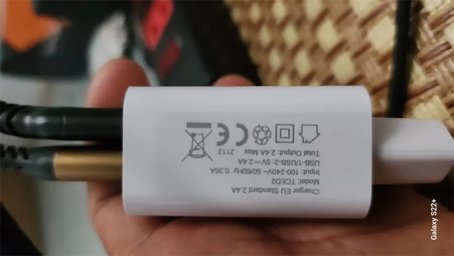 Khách hàng review Sạc USB 12W AVA  TCED2 4