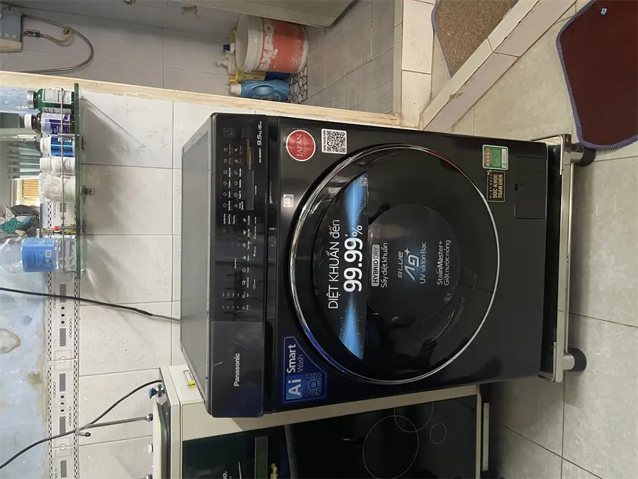 Khách hàng review Máy giặt sấy Panasonic Inverter giặt 9.5 kg - sấy 6 kg NA-S956FR1BV 1