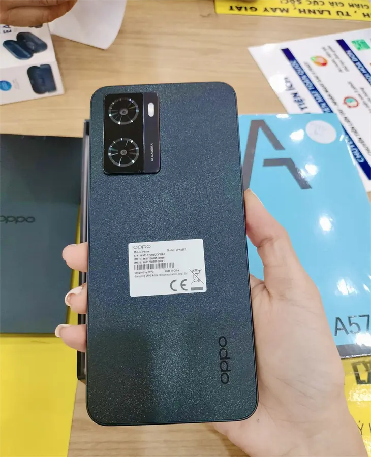 Khách hàng review Điện thoại OPPO A57 128GB 3