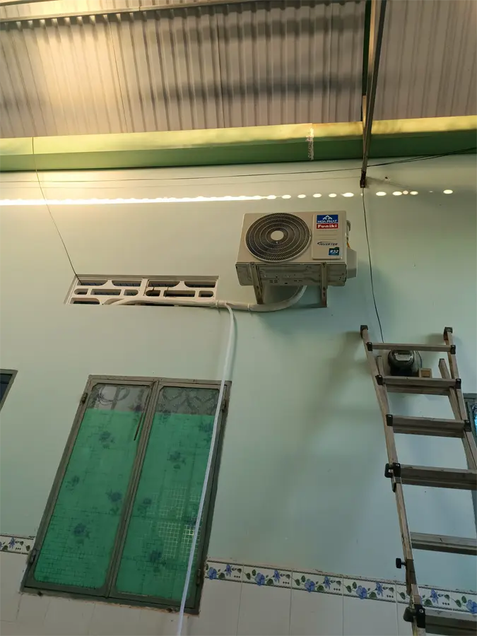 Khách hàng review Máy lạnh Funiki Inverter 1.5 HP HIC12TMU.ST3 9