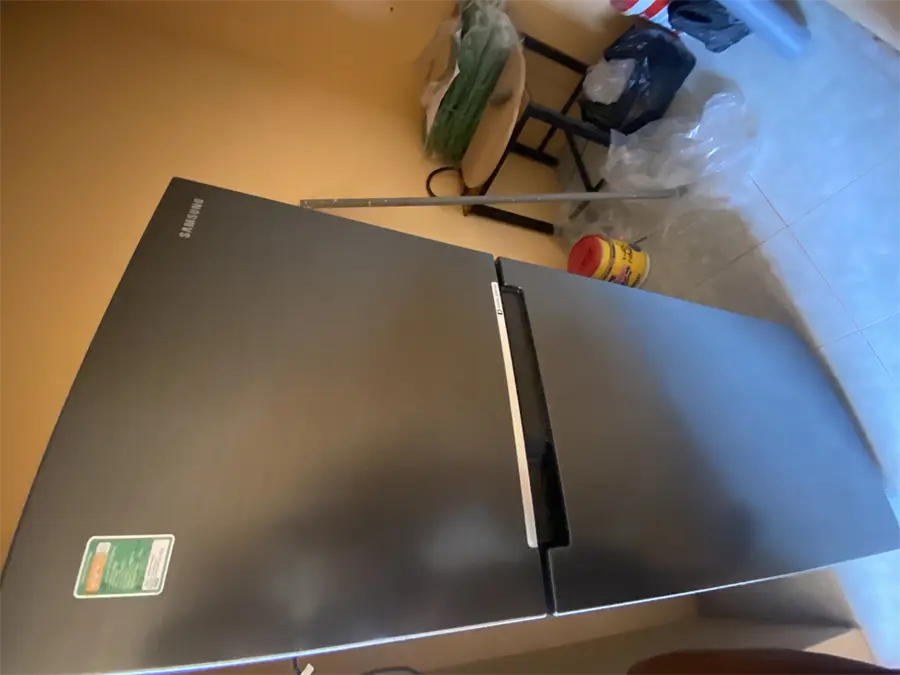 Khách hàng review Tủ lạnh Samsung Inverter 302 Lít RT29K503JB1/SV 4