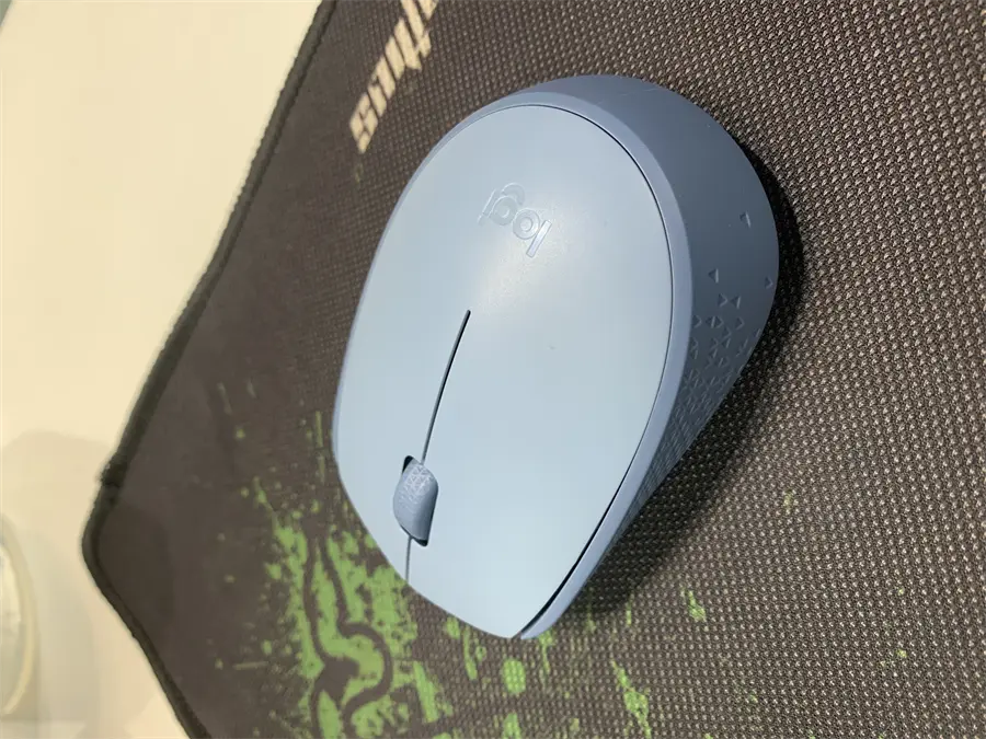 Khách hàng review Chuột Không dây Logitech M171 3