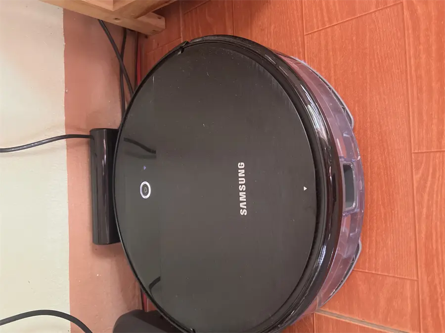 Khách hàng review Robot hút bụi lau nhà Samsung VR05R5050WK/SV 6