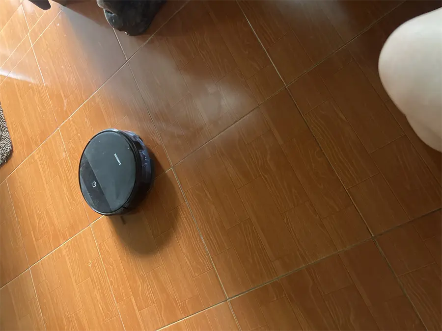 Khách hàng review Robot hút bụi lau nhà Samsung VR05R5050WK/SV 7