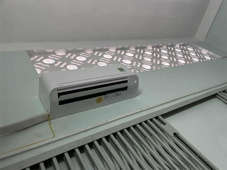 Khách hàng review Máy lạnh Toshiba 1.5 HP Inverter RAS-H13C4KCVG-V 10