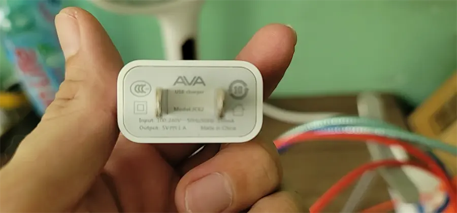 Khách hàng review Adapter sạc USB 5W AVA JC62 5