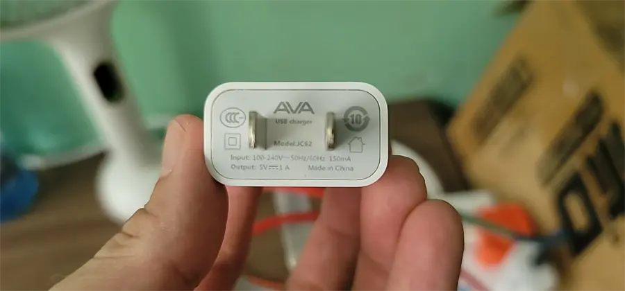 Khách hàng review Adapter sạc USB 5W AVA JC62 4