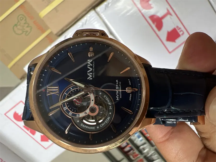 Khách hàng review Đồng hồ MVW STAR 42 mm Nam MLA003-01 3