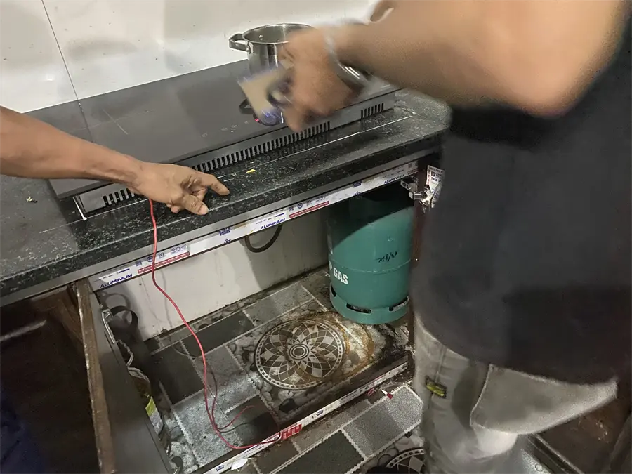 Khách hàng review Bếp từ đôi lắp âm Hafele HC-IS772EA (535.02.222) 5