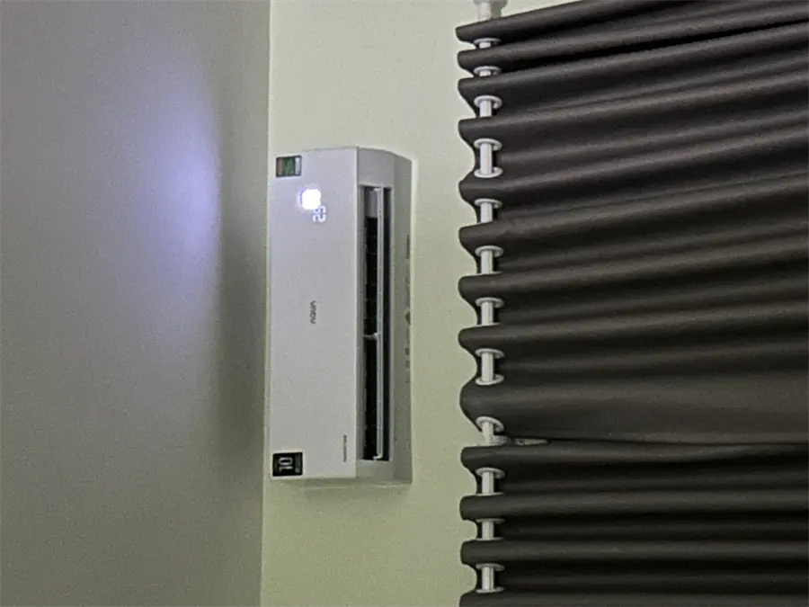 Khách hàng review Máy lạnh Aqua Inverter 1.5 HP AQA-RV13QA 3