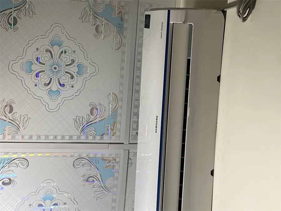 Khách hàng review Máy lạnh Samsung Inverter 1 HP AR09TYHQASINSV 14