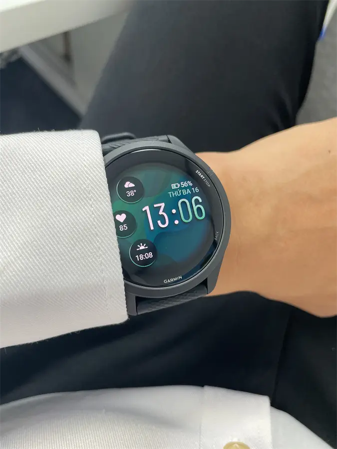 Khách hàng review Garmin Forerunner 265 Music 46.1mm dây silicone 5