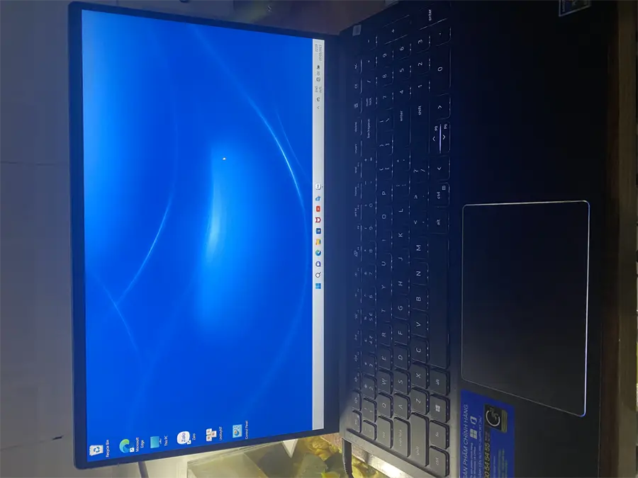 Khách hàng review Laptop Dell Vostro 5515 R3 5300U/8GB/256GB/Office H 1