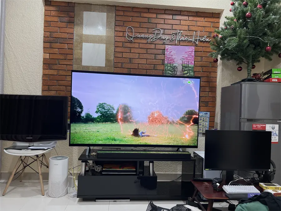 Khách hàng review Smart Tivi OLED LG 4K 65 inch 65A2PSA 2