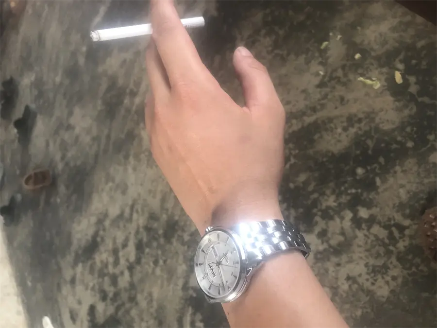 Khách hàng review Đồng hồ MVW Star 41 mm Nam MSA001-01N 1