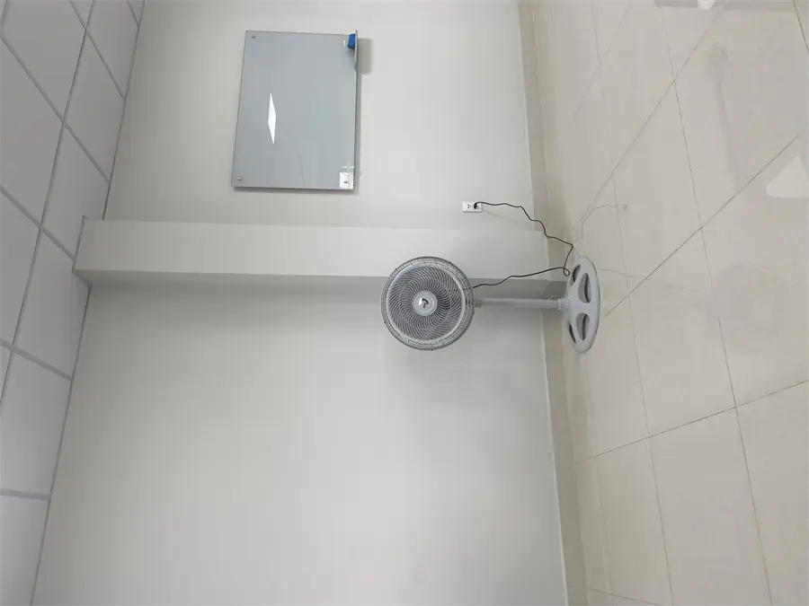 Khách hàng review Quạt đứng Asia 6 cánh VY639990 80W 20