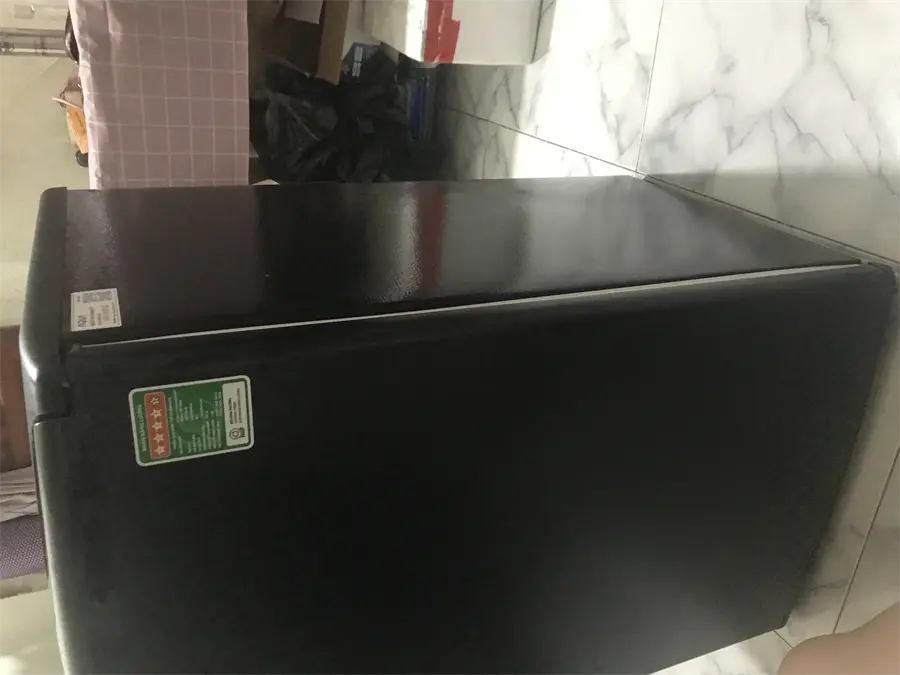 Khách hàng review Tủ lạnh Aqua 90 lít AQR-D99FA(BS) 27