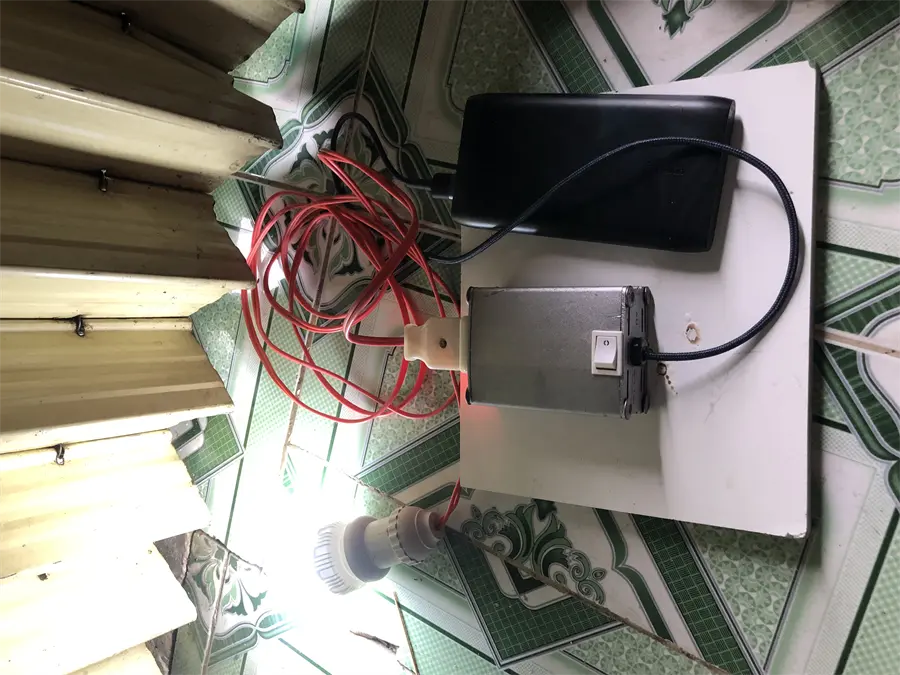 Khách hàng review Pin sạc dự phòng Polymer 10.000 mAh Type C PD 18W Belkin Pocket Power BPB001 4