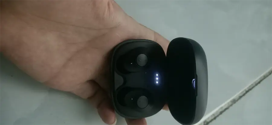 Khách hàng review Tai nghe Bluetooth True Wireless AVA  DS200A-WB 8