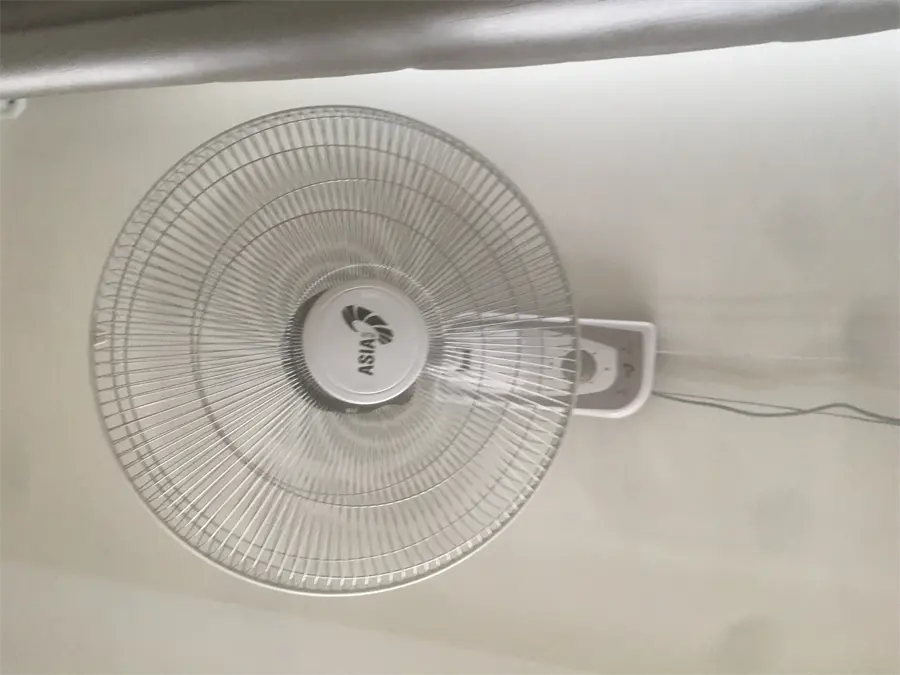 Khách hàng review Quạt treo tường Asia 3 cánh VY357690 55W 14
