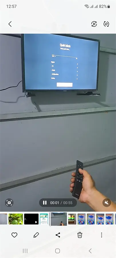 Khách hàng review Smart Tivi Samsung 32 inch UA32T4500 1