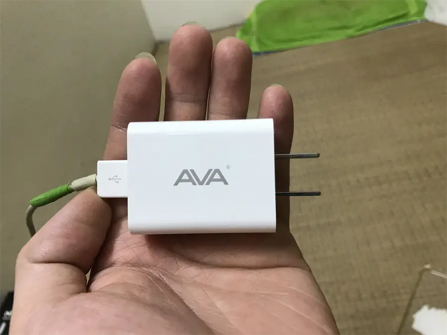 Khách hàng review Adapter sạc 2 cổng USB 10.5W Dual AVA U215A 10