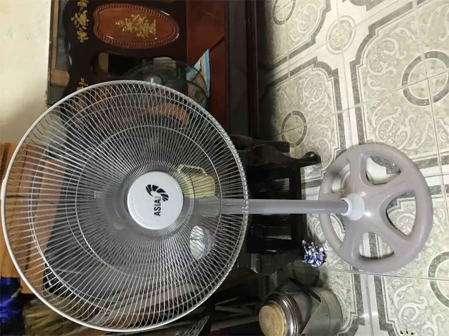 Khách hàng review Quạt đứng Asia 5 cánh D18004-XV1 55W 8