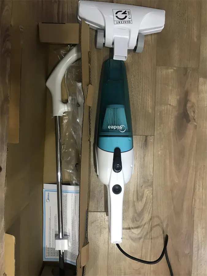 Khách hàng review Máy hút bụi cầm tay Midea MVC-SC861B 36
