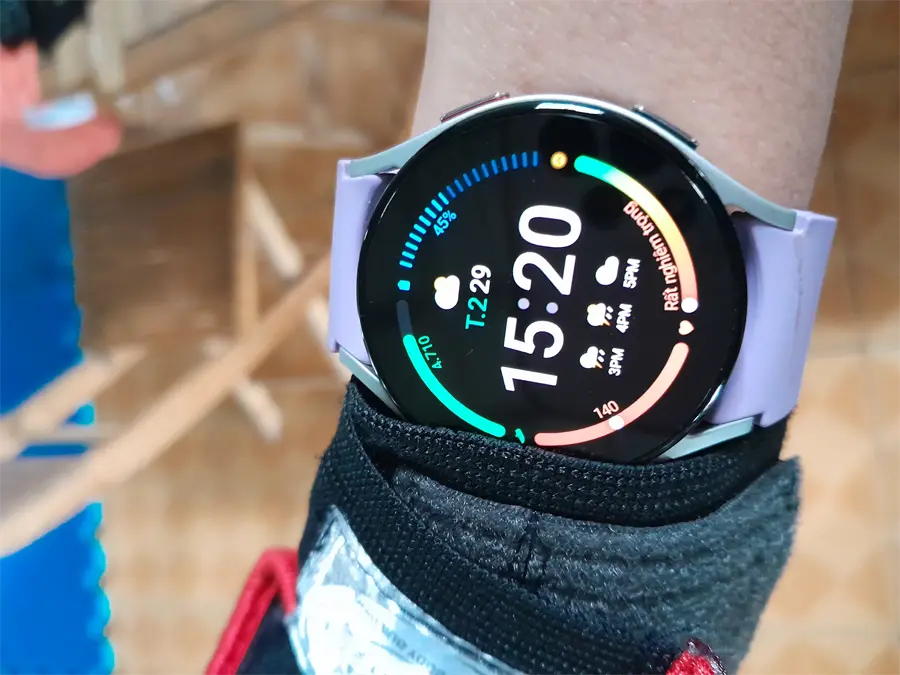 Khách hàng review Đồng hồ thông minh Samsung Galaxy Watch5 40mm 19