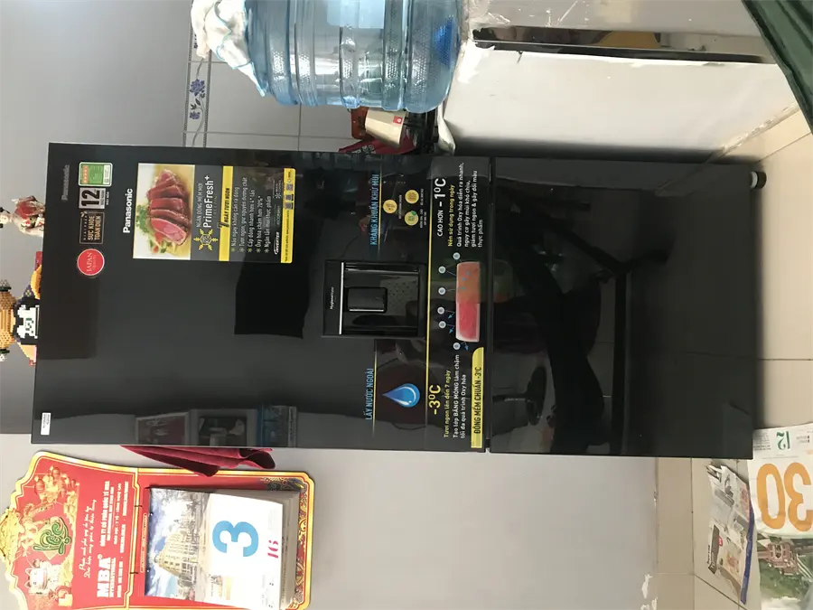 Khách hàng review Tủ lạnh Panasonic Inverter 377 lít NR-BX421GPKV 3