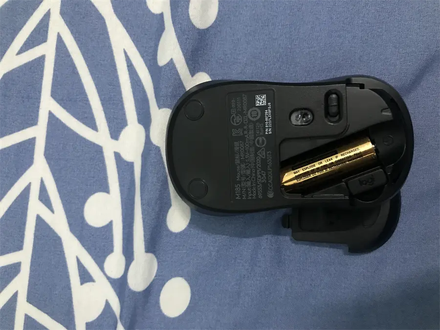 Khách hàng review Chuột Không dây Logitech M185 3