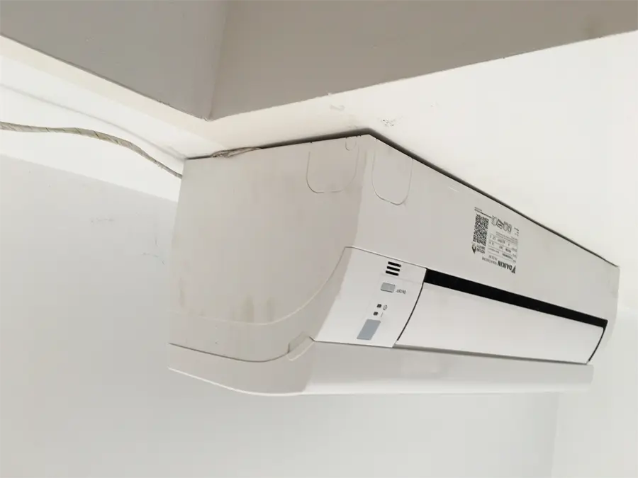 Khách hàng review Máy lạnh Daikin Inverter 1.5 HP FTKB35WMVMV 1