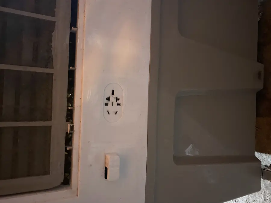 Khách hàng review Quạt điều hòa Rapido 9000D 200W 11