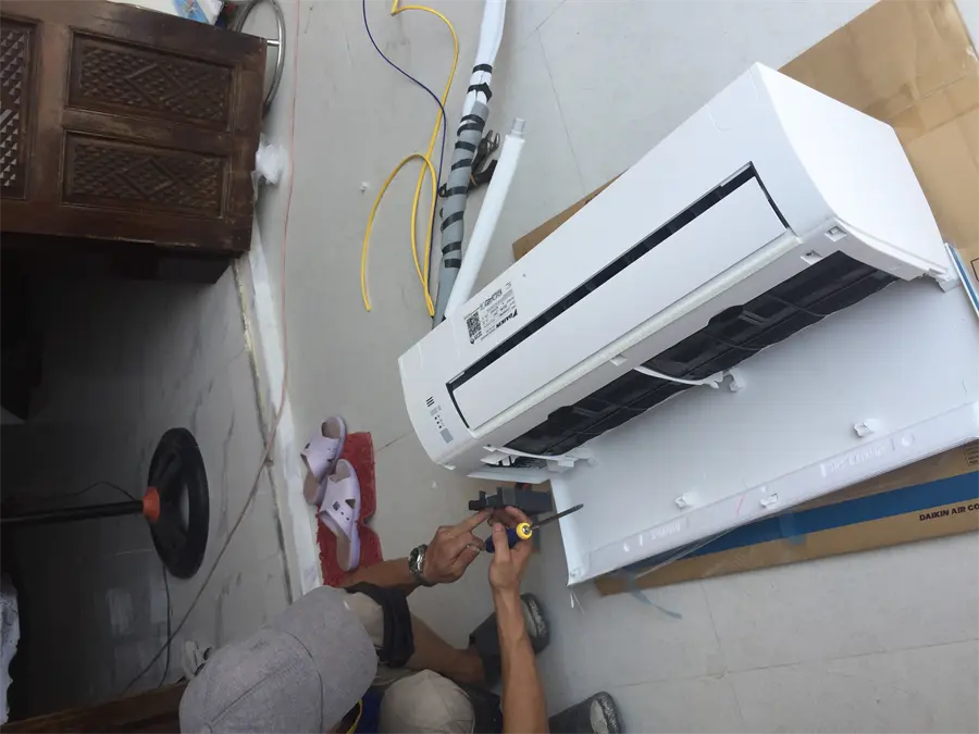 Khách hàng review Máy lạnh Daikin Inverter 1 HP ATKF25XVMV 40