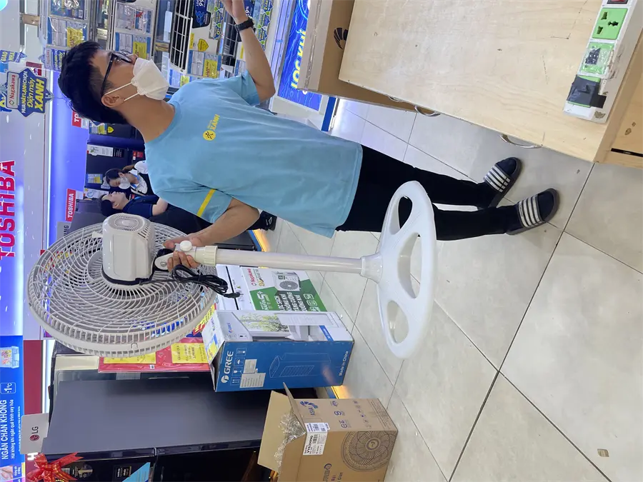 Khách hàng review Quạt đứng Asia 6 cánh VY639990 80W 19