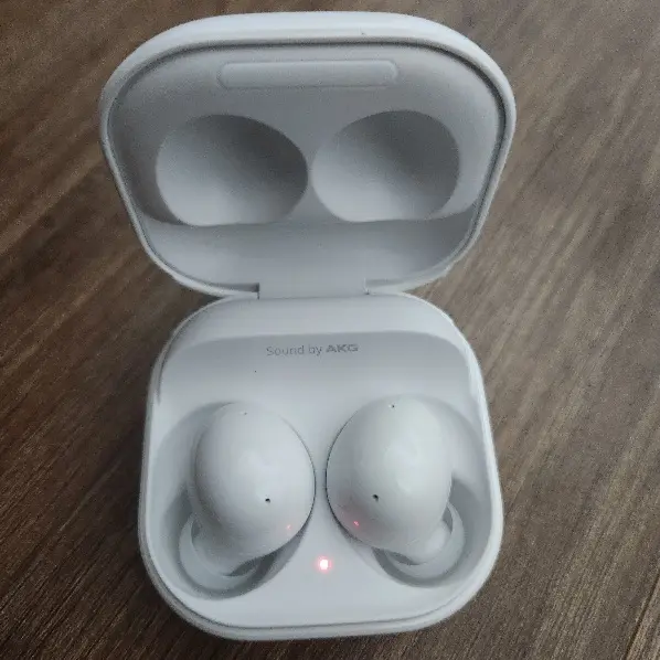 Khách hàng review Tai nghe Bluetooth True Wireless Samsung Galaxy Buds 2 R177N 11