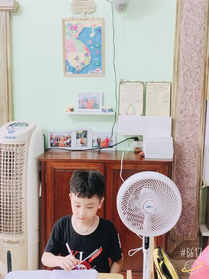 Khách hàng review Quạt đứng AC 5 cánh ASF01D145 16W 5
