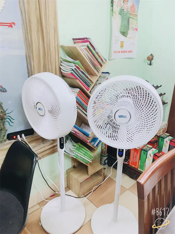 Khách hàng review Quạt đứng AC 5 cánh ASF01D145 16W 6