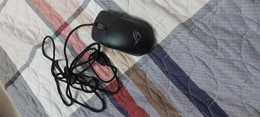 Khách hàng review Chuột Có dây Gaming Asus Keris 4