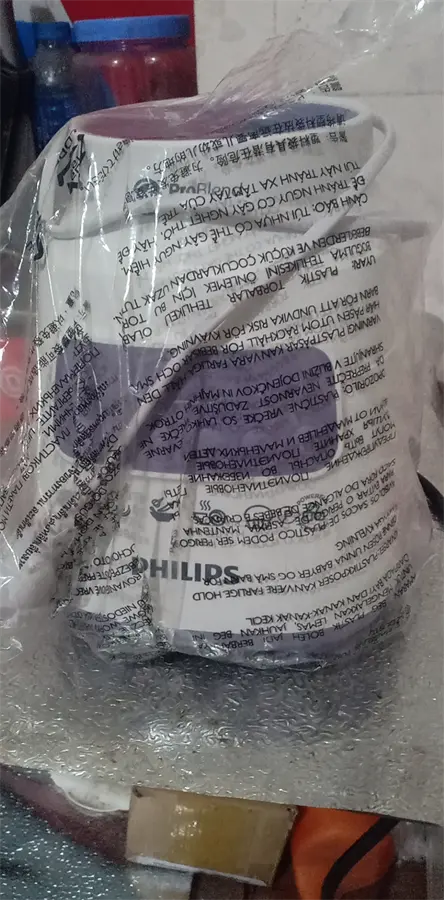Khách hàng review Máy xay sinh tố đa năng Philips HR2221/00 2