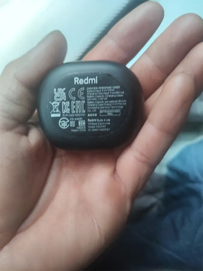 Khách hàng review Tai nghe Bluetooth True Wireless Xiaomi Redmi Buds 4 Lite 14