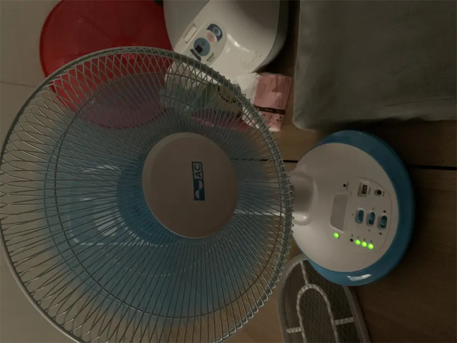 Khách hàng review Quạt sạc điện AC 3 cánh ARF03D123 30W 13