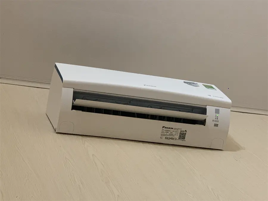 Khách hàng review Máy lạnh Daikin Inverter 1 HP ATKF25XVMV 37