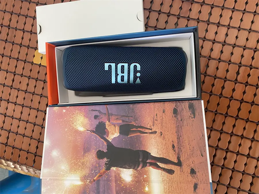 Khách hàng review Loa Bluetooth JBL Flip 6 16