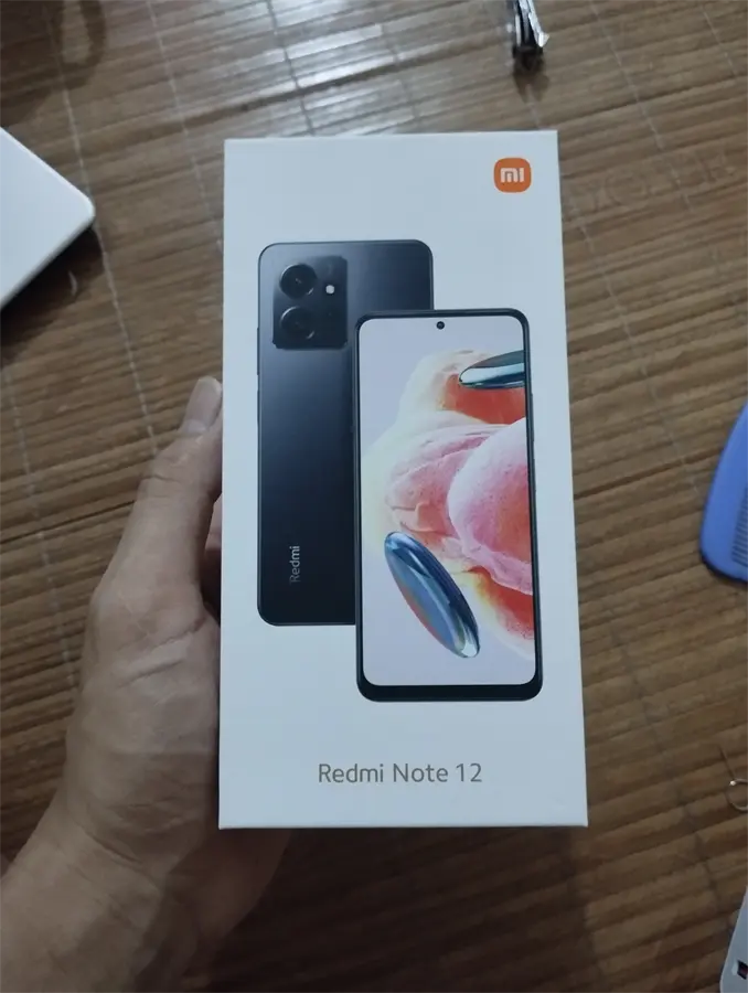 Khách hàng review Điện thoại Xiaomi Redmi Note 12 (8GB/128GB) 26