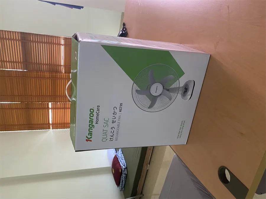 Khách hàng review Quạt sạc điện Kangaroo KG735 3